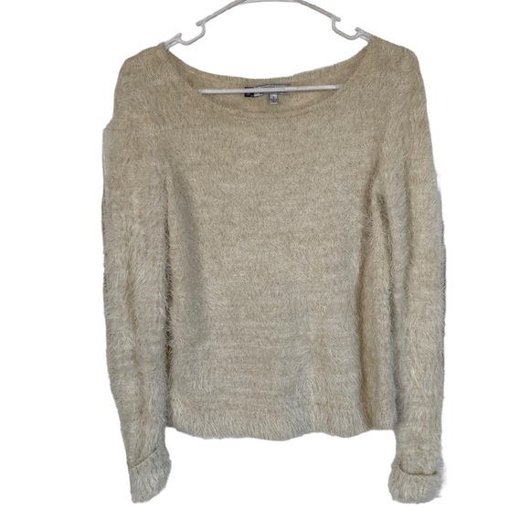 Jennifer Lopez super soft cream colored stretchy sweater gold sparkles warm - Picture 13 of 14